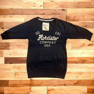 Hollister deep v-neck qaurter sleeve large sweater